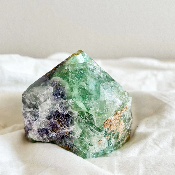 punta grezza in Fluorite Arcobaleno